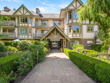 409 2059 Chesterfield Avenue, North Vancouver, BC, North Vancouver — Apartment/Condo for sale