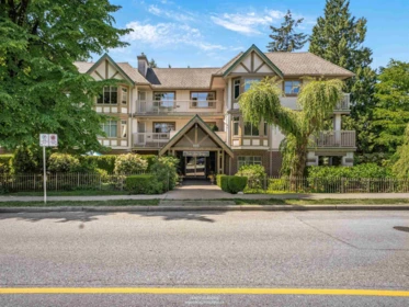 409 2059 Chesterfield Avenue, North Vancouver, BC, North Vancouver — Apartment/Condo for sale
