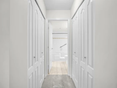 Laundry Room Photo of 409 2059 Chesterfield Avenue, North Vancouver, BC
