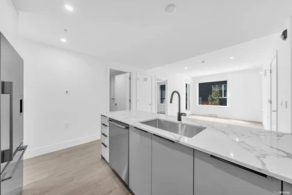 2260 E 1st Avenue, Vancouver, BC, Vancouver — Townhouse for sale