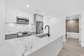 2260 E 1st Avenue, Vancouver, BC