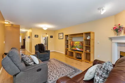 46 2081 Winfield Drive, Abbotsford, BC, Abbotsford — Townhouse for sale