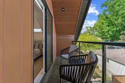 Garden / Landscaping Photo of 2 6318 Sophia Street, Vancouver, BC
