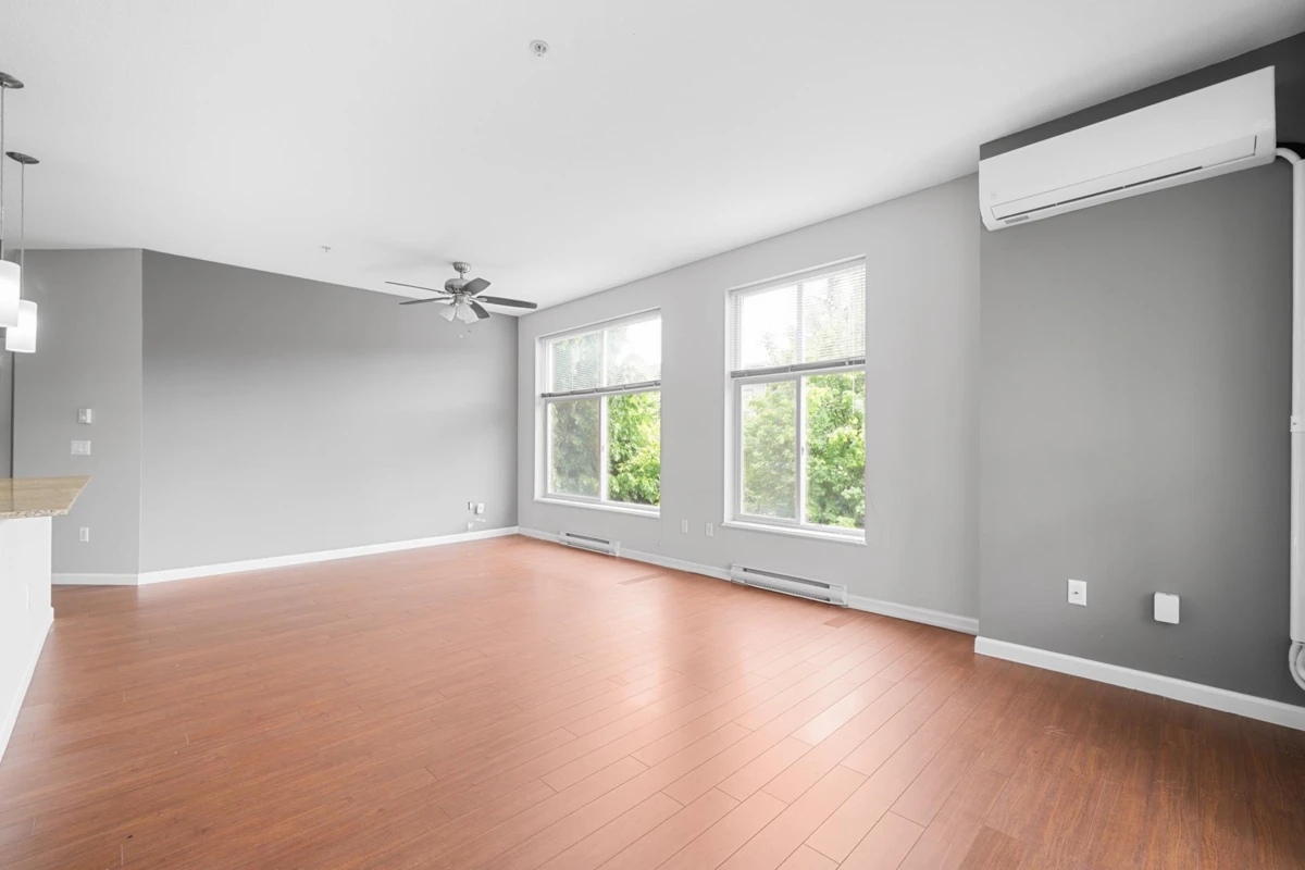 Dining Area Photo of 304 2477 Kelly Avenue, Port Coquitlam, BC