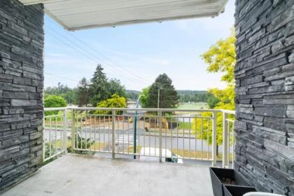 Loft / Bonus Room Photo of 304 2477 Kelly Avenue, Port Coquitlam, BC