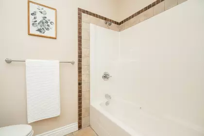 Mudroom Photo of 15645 PACIFIC AVENUE, White Rock BC V4B 1S1