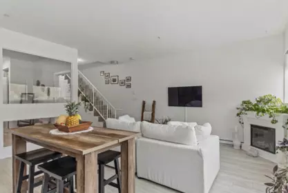 408 37841 Cleveland Avenue, Squamish, BC, Squamish — Apartment/Condo for sale