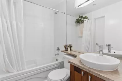 Primary Bedroom Photo of 408 37841 Cleveland Avenue, Squamish, BC