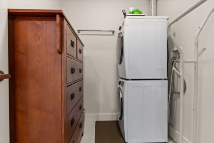 Laundry Room Photo of 514 6045 Chilliwack River Road, Chilliwack, BC
