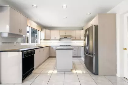 Kitchen Island Photo of 12631 Cameron Drive, Richmond, BC