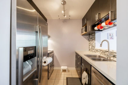 Kitchen Island Photo of 504 5189 Gaston Street, Vancouver, BC