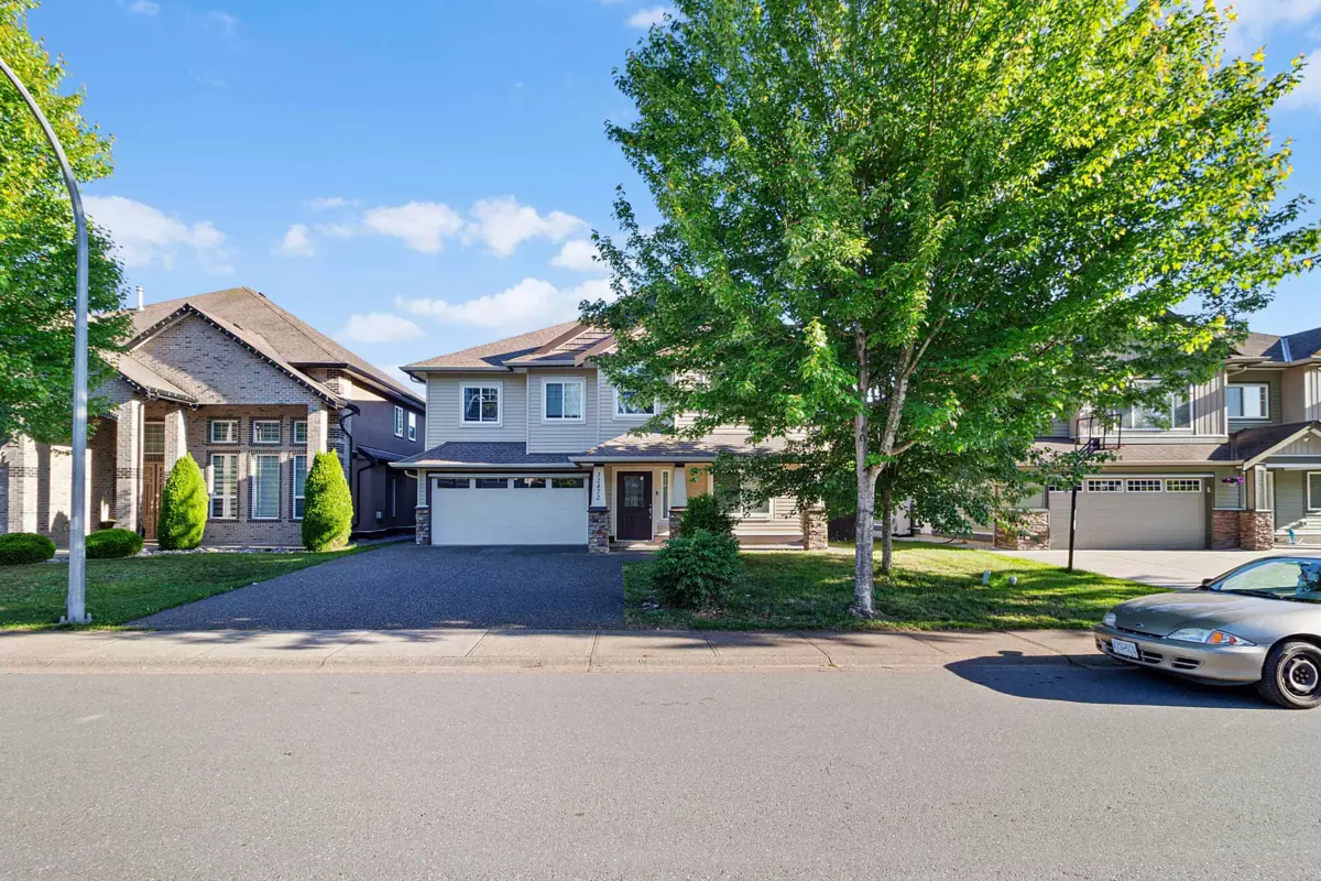Family Room Photo of 32472 Mitchell Avenue, Mission, BC