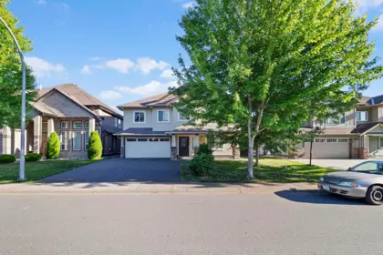 32472 Mitchell Avenue, Mission, BC, Mission — Single Family Residence for sale