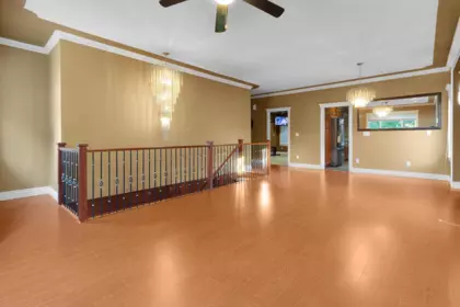 Hallway Photo of 32472 Mitchell Avenue, Mission, BC