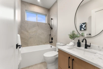 Hot Tub / Spa Photo of 4880 Garry Street, Richmond, BC