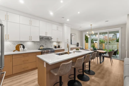 Kitchen Island Photo of 4880 Garry Street, Richmond, BC