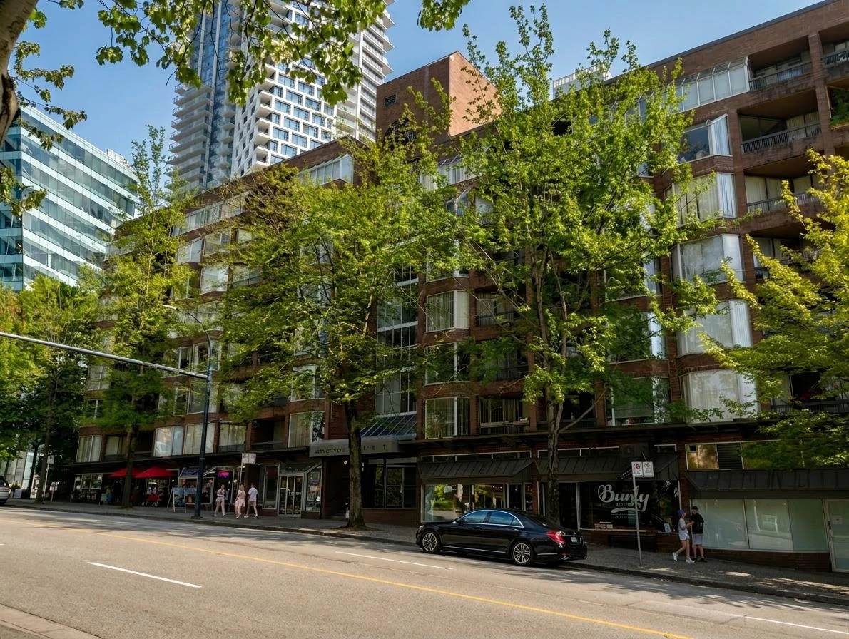 Family Room Photo of 806 1330 Burrard Street, Vancouver, BC