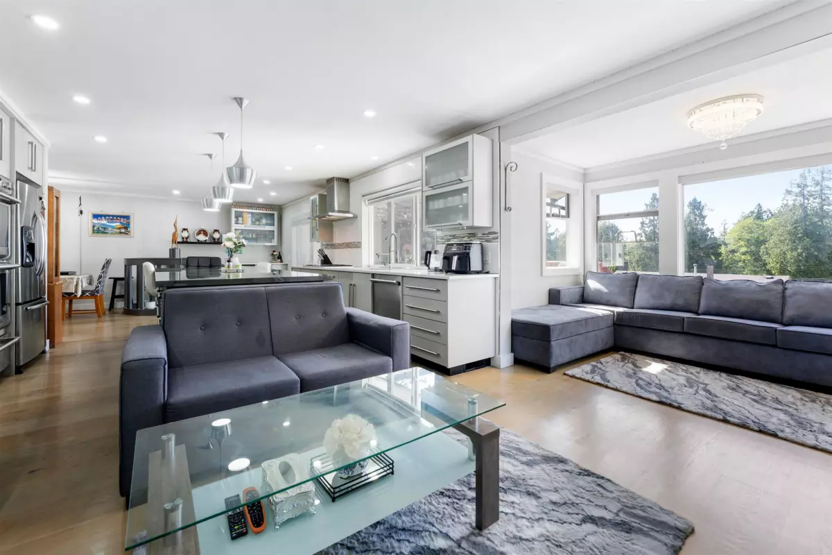 Family Room Photo of 11399 S Loughren Drive, Surrey, BC