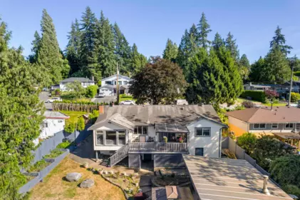 11399 S Loughren Drive, Surrey, BC, Surrey — Single Family Residence for sale