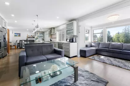 11399 S Loughren Drive, Surrey, BC, Surrey — Single Family Residence for sale