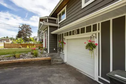 12115 Blakely Road, Pitt Meadows, BC, Pitt Meadows — Single Family Residence for sale