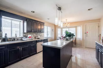 6565 122 Street, Surrey, BC, Surrey — Single Family Residence for sale