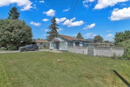 46045 Fifth Avenue, Chilliwack, BC, Chilliwack — Single Family Residence for sale