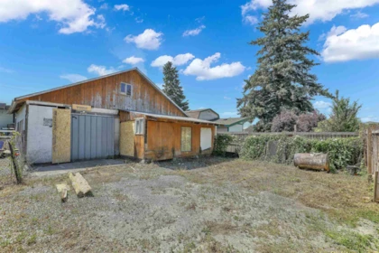 Office / Den Photo of 46045 Fifth Avenue, Chilliwack, BC