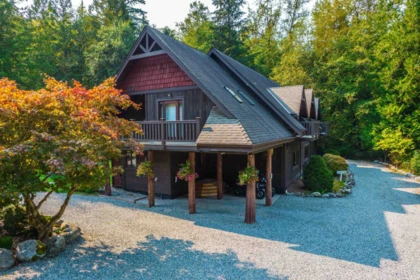 11267 Palmer Rolph Street, Maple Ridge, BC, Maple Ridge — Single Family Residence for sale