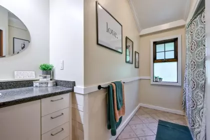 Laundry Room Photo of 11267 Palmer Rolph Street, Maple Ridge, BC