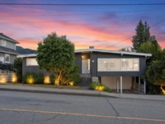 87 Mundy Street, Coquitlam, BC