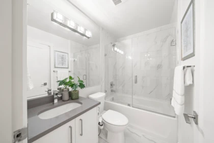 Guest Bathroom Photo of 502 13978 Fraser Highway, Surrey, BC