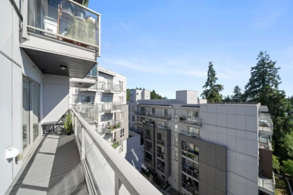 Outdoor Deck Photo of 502 13978 Fraser Highway, Surrey, BC