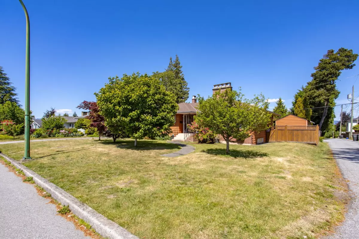 Family Room Photo of 7864 Langley Street, Burnaby, BC