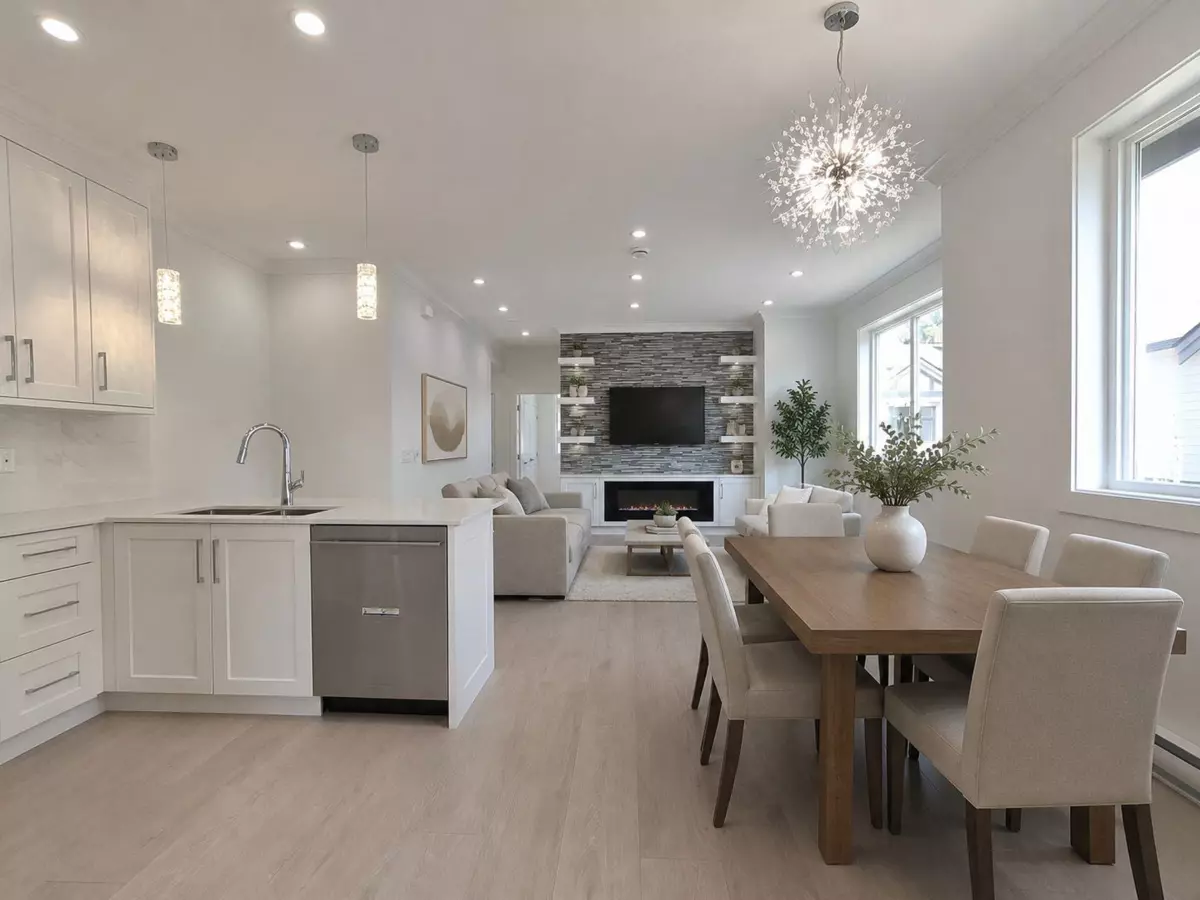 Family Room Photo of 110 8233 Williams Road, Richmond, BC