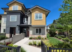 110 8233 Williams Road, Richmond, BC