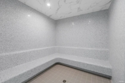 Hot Tub / Spa Photo of 1231 3328 No. 3 Road, Richmond, BC