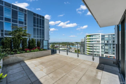 Office / Den Photo of 1231 3328 No. 3 Road, Richmond, BC