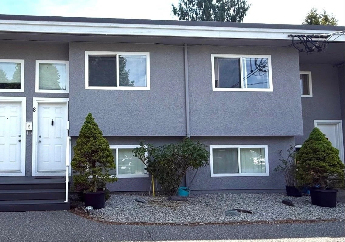 Exterior Rear Photo of 8 33900 Mayfair Avenue, Abbotsford, BC