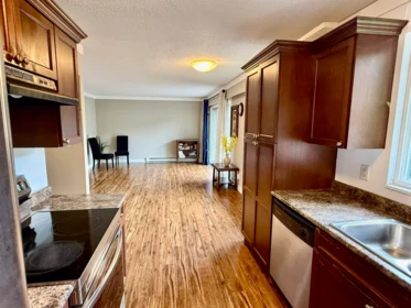 Kitchen Photo of 8 33900 Mayfair Avenue, Abbotsford, BC