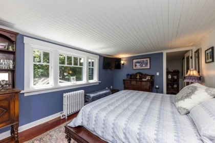 Basement Recreation Room Photo of 461 E St. James Road, North Vancouver, BC