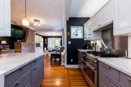 Breakfast Nook Photo of 461 E St. James Road, North Vancouver, BC
