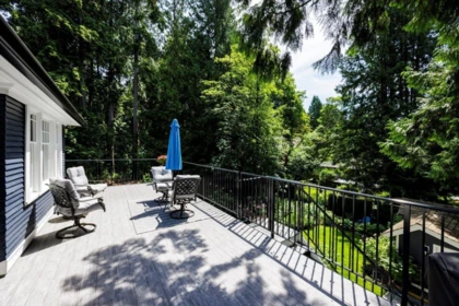 Hot Tub / Spa Photo of 461 E St. James Road, North Vancouver, BC