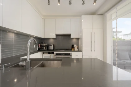 Kitchen Island Photo of 215 9388 Tomicki Avenue, Richmond, BC