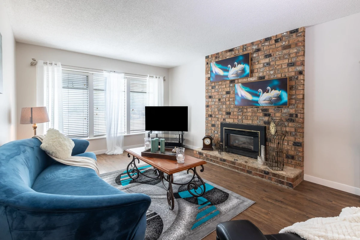 Living Room Photo of 1252 Victoria Drive, Port Coquitlam, BC