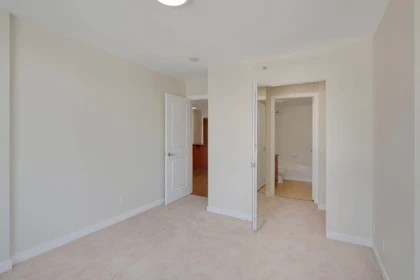 Office / Den Photo of 1101 610 Victoria Street, New Westminster, BC
