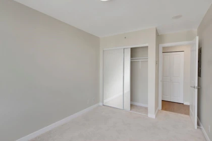Powder Room Photo of 1101 610 Victoria Street, New Westminster, BC