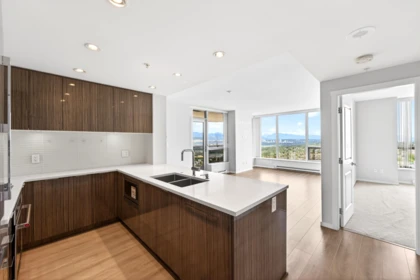 Kitchen Island Photo of 2806 6638 Dunblane Avenue, Burnaby, BC