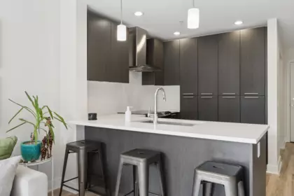 Kitchen Island Photo of 312 733 W 3rd Street, North Vancouver, BC