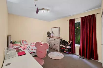 Basement Recreation Room Photo of 3381 William Avenue, Vancouver, BC